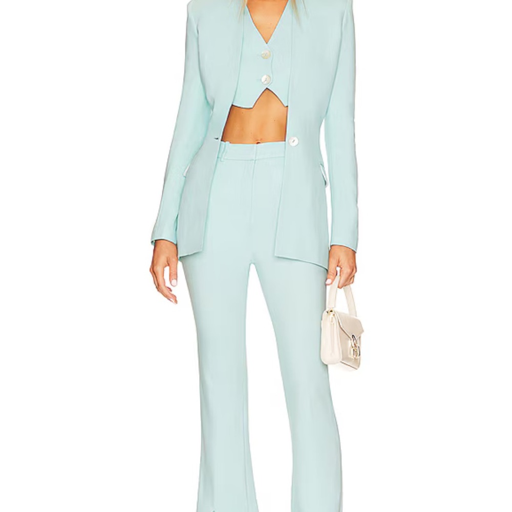 L'Academie Osla Collarless Blazer in Plein Air Blue